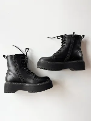 Steve Madden Shoes Boots Womens 7